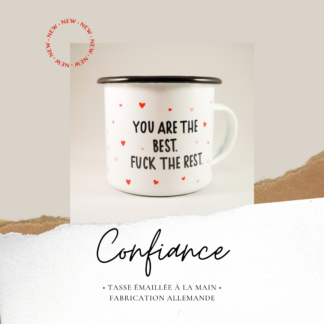 tasse-émaillée-main-the-best-rouge-mellune