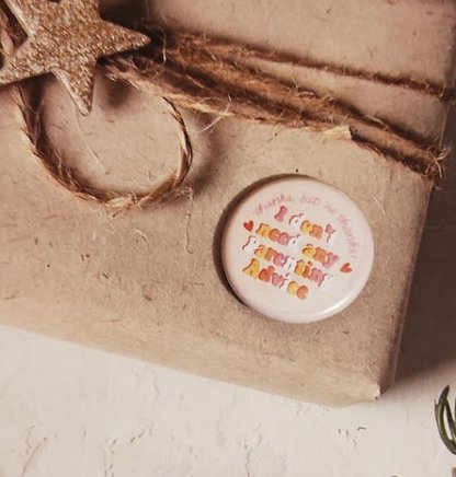BADGE pour affirmer sa parentalité : caractère textuel bien trempé – Image 5
