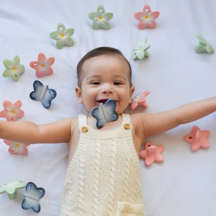 jouet de dentition sans pétrole pour bébé par Oli&Carol – Image 4